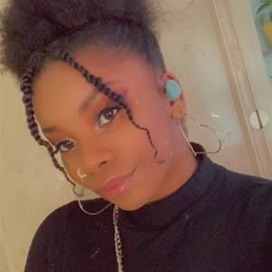 Meet your Posher, Jada